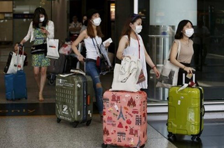Từ ngày 13/3/2015 cho tới hết tháng 6/2015 có khoảng  1,09 triệu người đã được cấp visa vào Hàn Quốc.